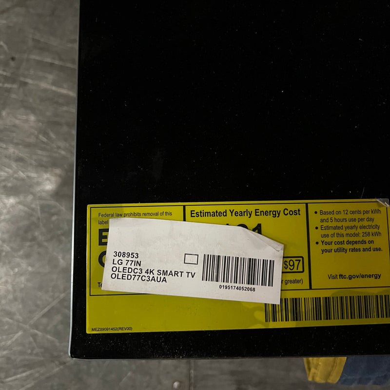 LG 77" Class OLED C3 Series Tv 4K UHD OLED 120Hz Refresh Smart Television, READ