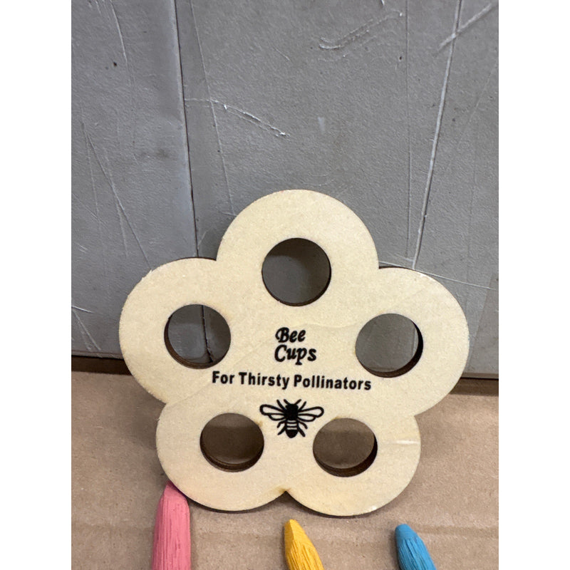 Bee Cups Pollinator Feeder Set, 5 Colorful Resin Water Cups with Feeding Tool