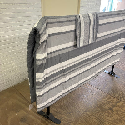 Thomasville Queen Comforter Set w 1 Pillow Sham, Dual Sided Gray/White Stripes