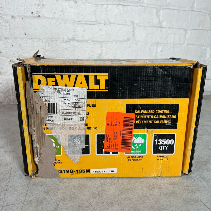 DEWALT 3/4" x 1" x 16-Gauge Galvanized Wide Crown Glue Collated Staple 13,500-Pc