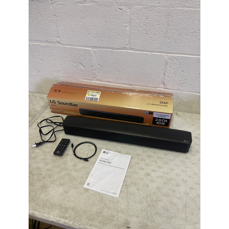 LG 2.0 ch. Soundbar with Bluetooth Streaming, Dolby Audio 40W - SKM1 Black