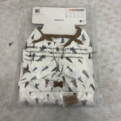 Koolaburra by UGG Pet Jayla Pajama Shirt for Dog 20-21" Collar Tree Design - XL