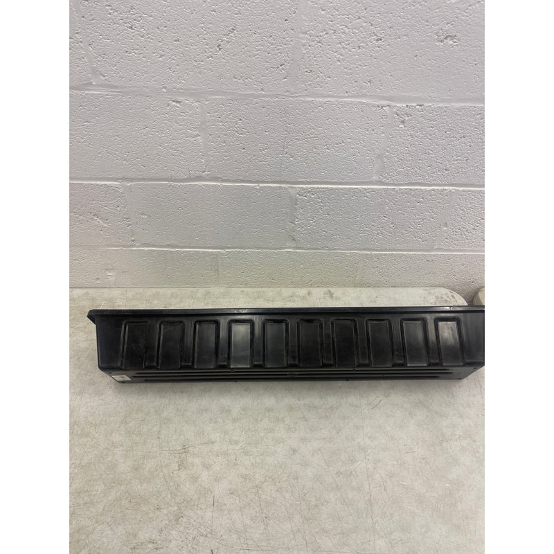 Novelty Poly-Pro Plastic Flower Box Planter, Black, 36-Inch - 11 Quarts Dry Soil