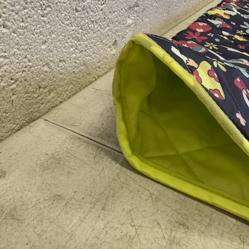 58"x70" Stadium Blanket, Folds Into Easy to Carry Bag w Shoulder Strap, Mushroom