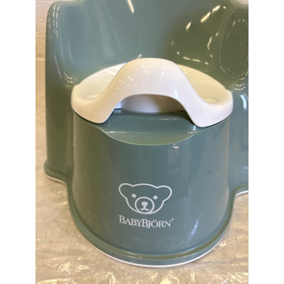 BabyBjörn Potty Chair, Potty Training, Toddler, Baby Bathroom Deep green/White