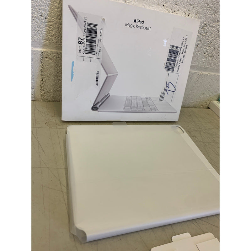 Apple - Magic Keyboard for iPad Air 13" (M2) - White MJQL3LL/A Built-in trackpad