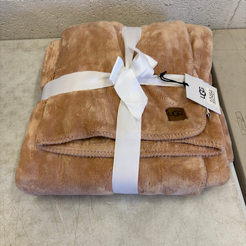 UGG Throw Blanket 50 x 70 Inches Whitecap Plush Flannel Oversized  - Rose Pink